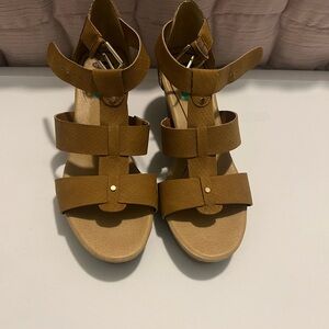 Dr. Scholl's comfy wedges